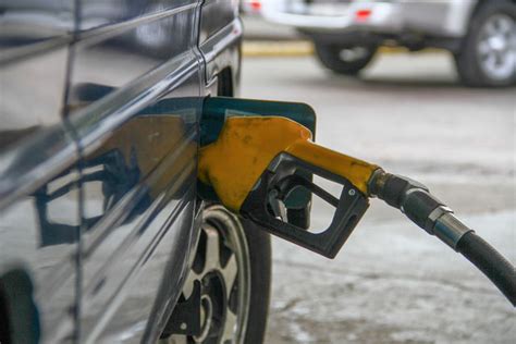 En Octubre Bajan La Nafta Y El Gasoil Mir C Mo Quedan Los Precios En