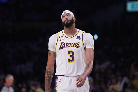 Anthony Davis Injury Status For Lakers Vs Nuggets Game 4 Revealed