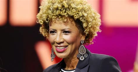 Arabella Kiesbauer Im Bikini So Habt Ihr Sie Noch Nie Gesehen