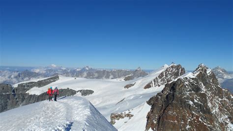 Summit Monte Rosa Peak - Climbing 4000 m - Trekking Alps