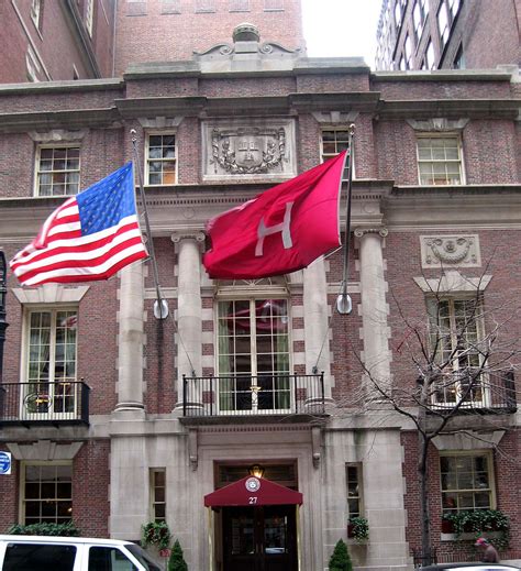 What Is the Harvard Club of NYC? | Ivy Coach