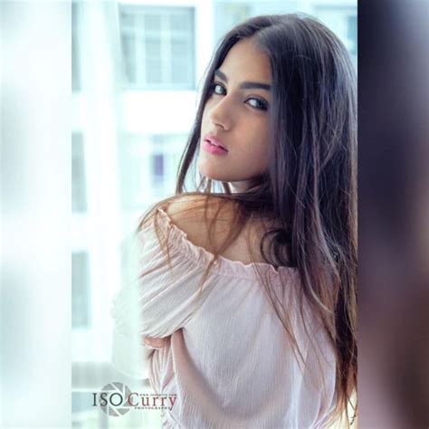 Kavya Thapar Hot Photoshoot TeluguBulletin