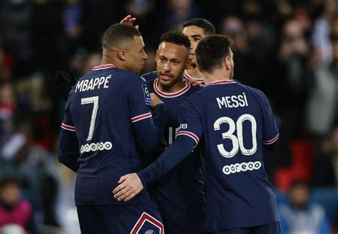 Trio MMN PSG Kylian Mbappe Ditugasi Jadi Penyambung Antara Lionel