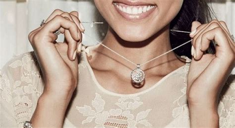 Как правильно выбирать изделия из серебра?