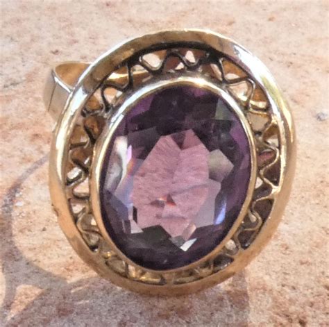 Vintage 18ct Colour Change Corundum Ring Etsy