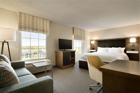 Discount Coupon for Hampton Inn & Suites - Newport / Middletown in ...