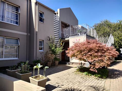 2 Bedroom Townhouse For Sale In Bedford Gardens 1 Bedford Garden