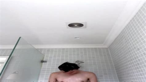 Hot Twink Needed Shower ThisVid