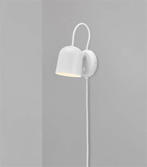 angle wall light lighterior