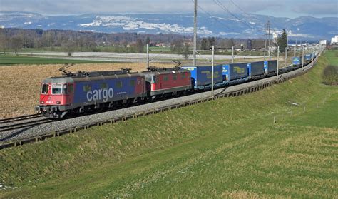 Re 620 061 2 Gampel Steg Re 420 337 8 Bei SBB Cargo Int Flickr