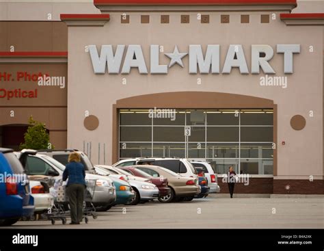 Tienda Wal Mart Fotograf As E Im Genes De Alta Resoluci N Alamy