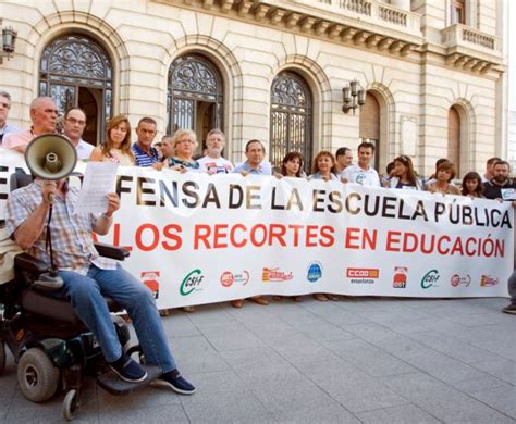 Profesores Protestan Contra Los Recortes Manifestaciones Contra Los