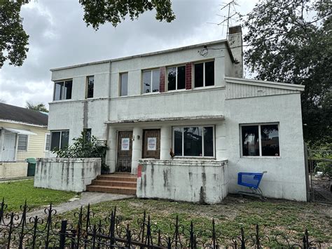 825 SW 13th Ave, Miami, FL 33135 | LoopNet