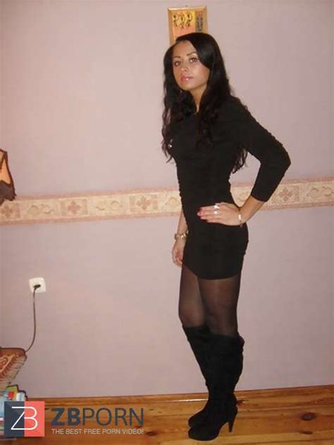 Aishe Scorching Arab Muslim Tart With Fat Boobs ZB Porn