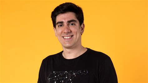 Marcelo Adnet estreia diário da quarentena no Globoplay Além da Tela