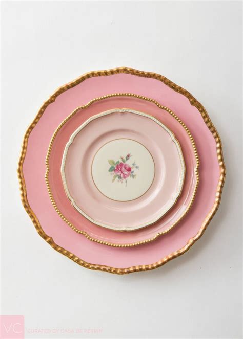 Pin by 𝑨𝒏𝒂𝒃𝒆𝒍𝒂 on A touch of Pink | Vintage china, Pink dishes, Casa de ...