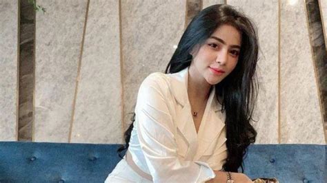 Profil Tisya Erni Pedangdut Eks Model Dewasa Yang Viral Gara Gara