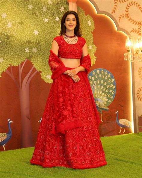 Rashmika Makes Heads Turn - Rediff.com movies