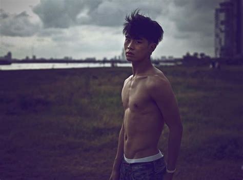 Đọ thân hình cực chuẩn của các hot boy nhà bác Đãng