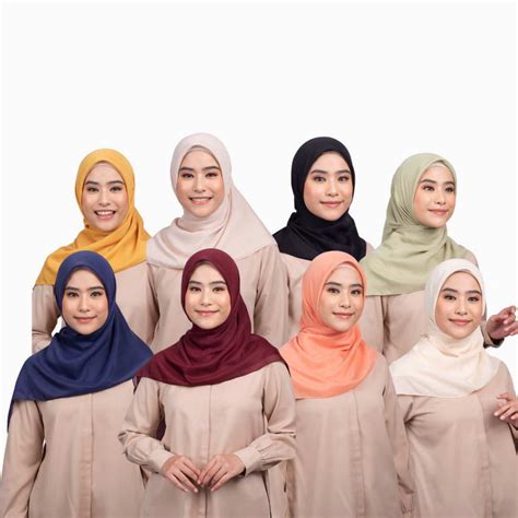 Jual Zoya Feriha Scarf Kerudung Hijab Segiempat Polos Bahan Polyspun