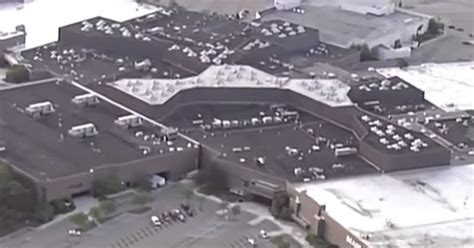 Lakeside Mall Bought By Venture Capital Firm For 265 Million Michigan
