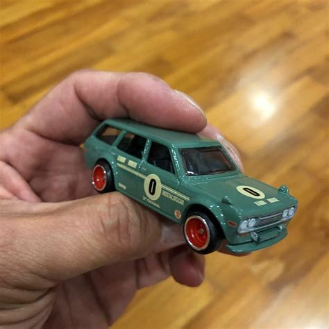 Hot Wheels Nissan Garage Premium Datsun 510 Wagon Hobbies Toys Toys Games On Carousell
