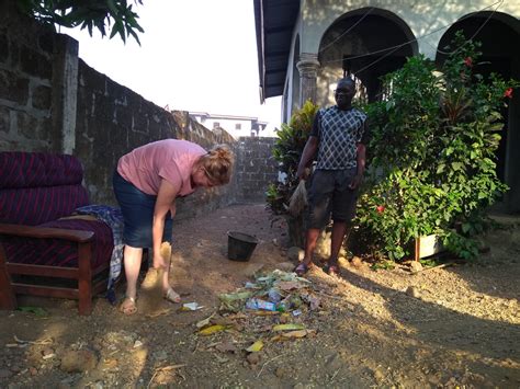 National Cleaning Day In Sierra Leone Stichting Taiama Andreas