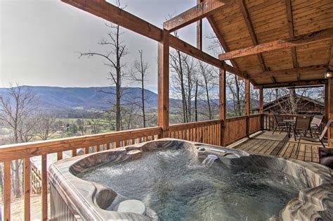 Smoky Mtn Log Cabin W Hot Tub Panoramic Views Sevierville TN