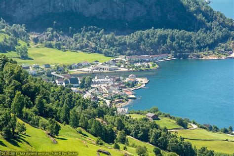 Guided Day Tour - Sognefjord Express Boat Cruise and Flåm Railway ...