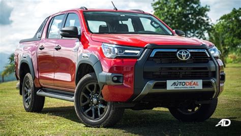 Toyota Hilux Conquest Dsl X At Emotional Red Promos