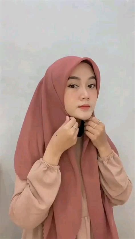 Tutorial Hijab Simple Gaya Hijab Riasan Wajah Bulat Kursus Hijab