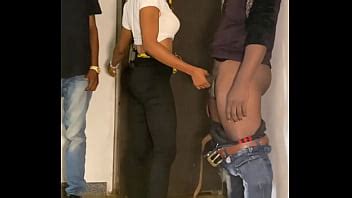 Une Pipe Torride Et Une Baise Avec Des Gar Ons Sexy Xvideos