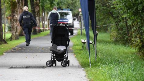 Toter Bub In Tirol Polizei Startete Wegen Flasche Zeugenaufruf