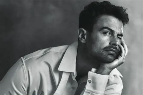 Beau gosse du jour à Malte l La Gay Life