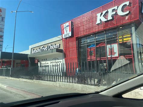 Restaurante Kentucky Fried Chicken Kfc En Tijuana