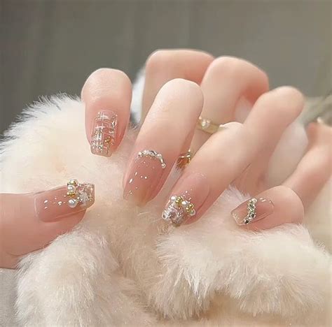 Isi Kuku Nude Permata Kecil Mewah Muslimah Cantik Lengkap Dengan Lem Dus Lazada Indonesia