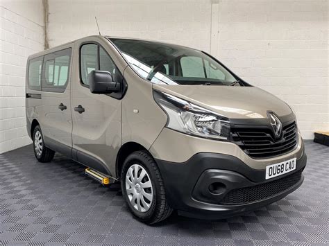 Renault Trafic Sl27 Business Dci 201868 Bristol Wav Cars