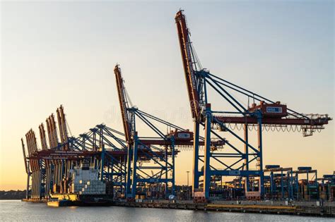 Seaspan Felixstowe Stock Photos Free And Royalty Free Stock Photos From