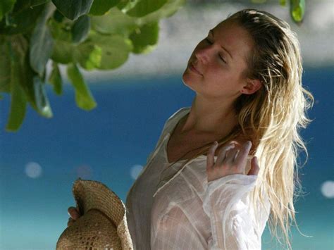 Naked Abi Titmuss Added 07 19 2016 By