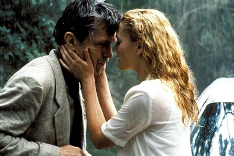 Những bộ phim gây tranh cãi gay gắt vì để sao nữ vị thành niên đóng cảnh với trai già