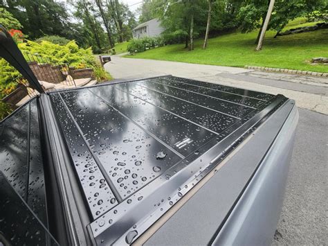 2024 Honda Ridgeline Bed Cover For Your Truck Peragon®