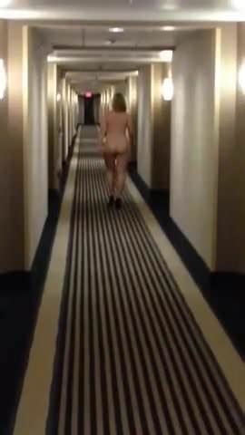 Pasillo De Hotel Free Public Porn Video 12 XHamster