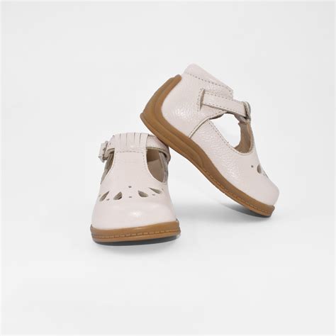 Zapato Pibe Nude Lágrimas Hormiguita bebé