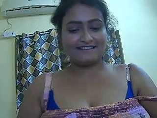 Honey Bonny Naked Stripping On Cam For Live Sex Video Chat CommunitySexy