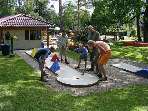 Minigolf Am Seerosenteich Heilbaeder Bw De