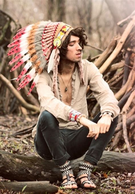 Prunellaa: Native American // Inspiration of the week.