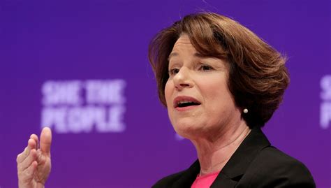 Democratic Debate Klobuchar Reminds Inslee That 3 Women Onstage