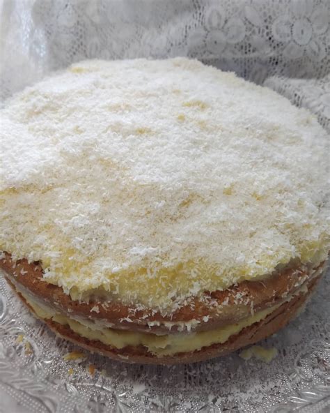 Naked Cake De Coco E Abacaxi