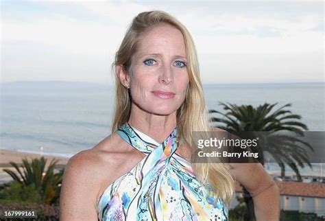 Hot Sexy Jane Sibbett Bikini Pics