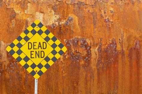 Dead End Sign And Barricade — Stock Photo © Rcarner 5185645